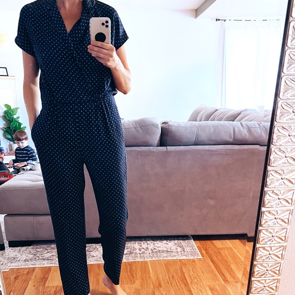J. Crew Pants - Jcrew navy print jumpsuit sz 2 excellent!